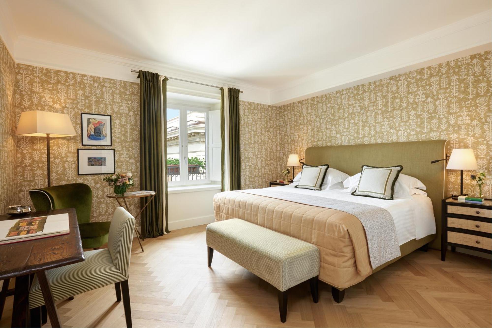 Rocco Savoy Hotel